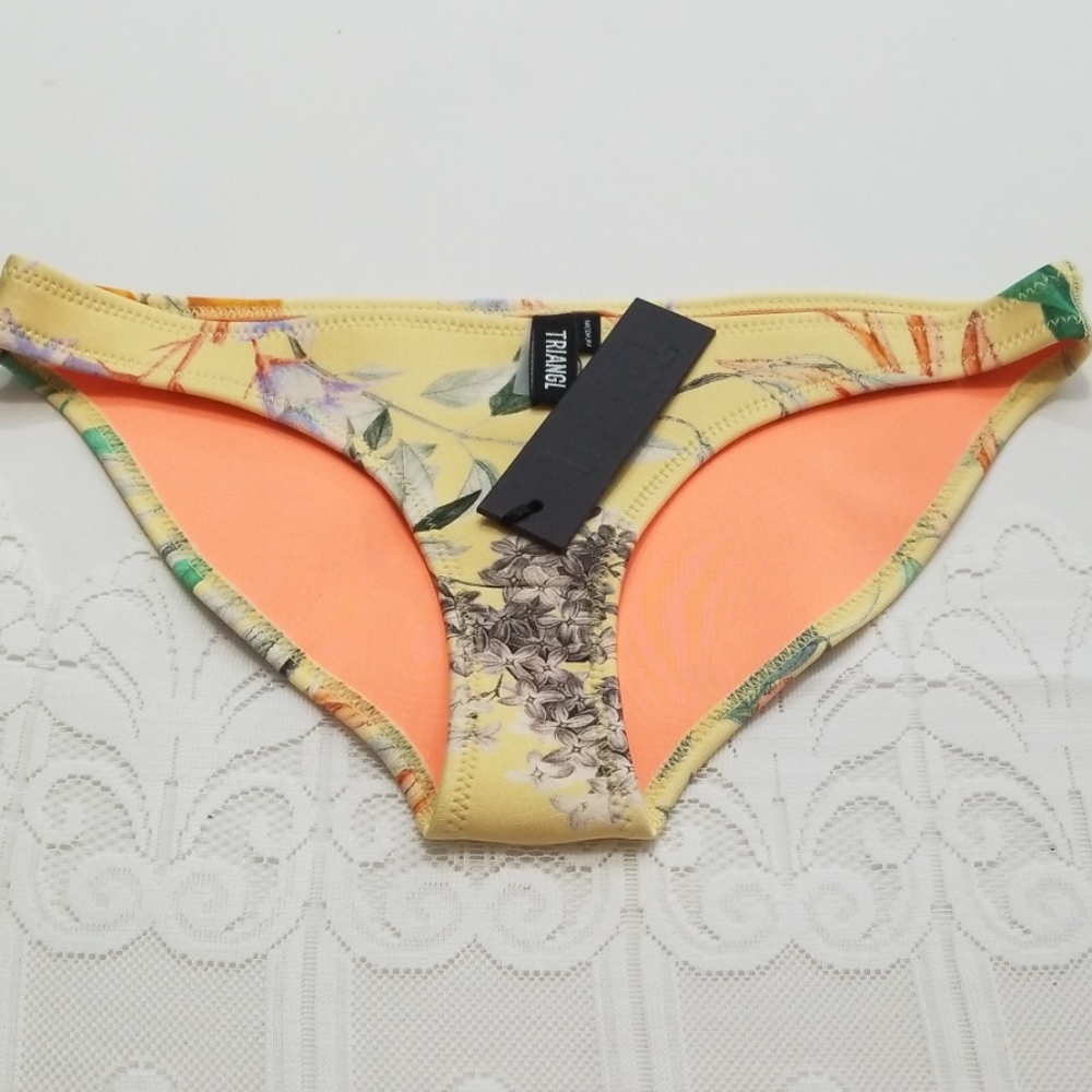 57B Triangl light yellow floral bottoms, various